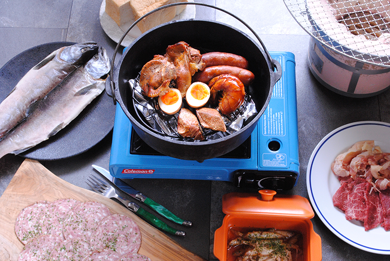 琵琶マスの燻製盛り合わせバーベキューコース